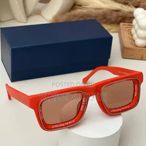 Original LOUIS VUITTON Sunglasses Available in Store