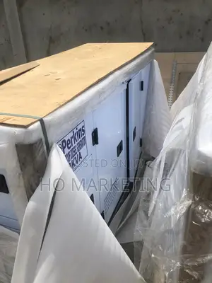 Perkins Diesel Soundproof Generator 20kva