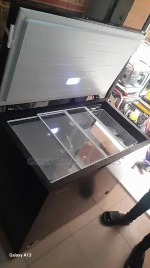 Hisense Chest Freezer 240 Litres