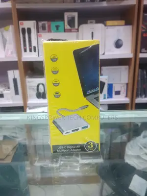 3 Ports Type C Converter