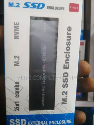 M. 2 SSD Encloure Adapter Reader