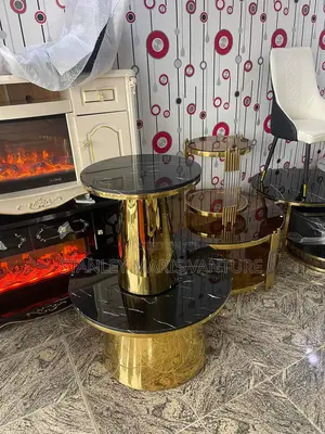 Luxurious Marble Centre Table With Two Side Stools