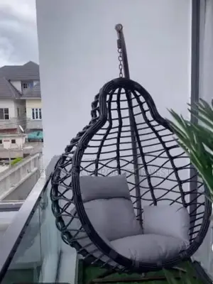 Swinging Chair
