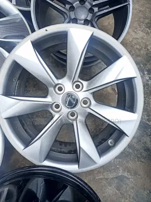 Lexus RX 350 2018 18 Rim