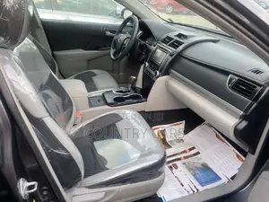 Toyota Camry LE 4dr Sedan (2.5L 4cyl 6A) 2014 Gray