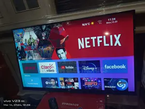 Lg 32" Smart Flameless Tv