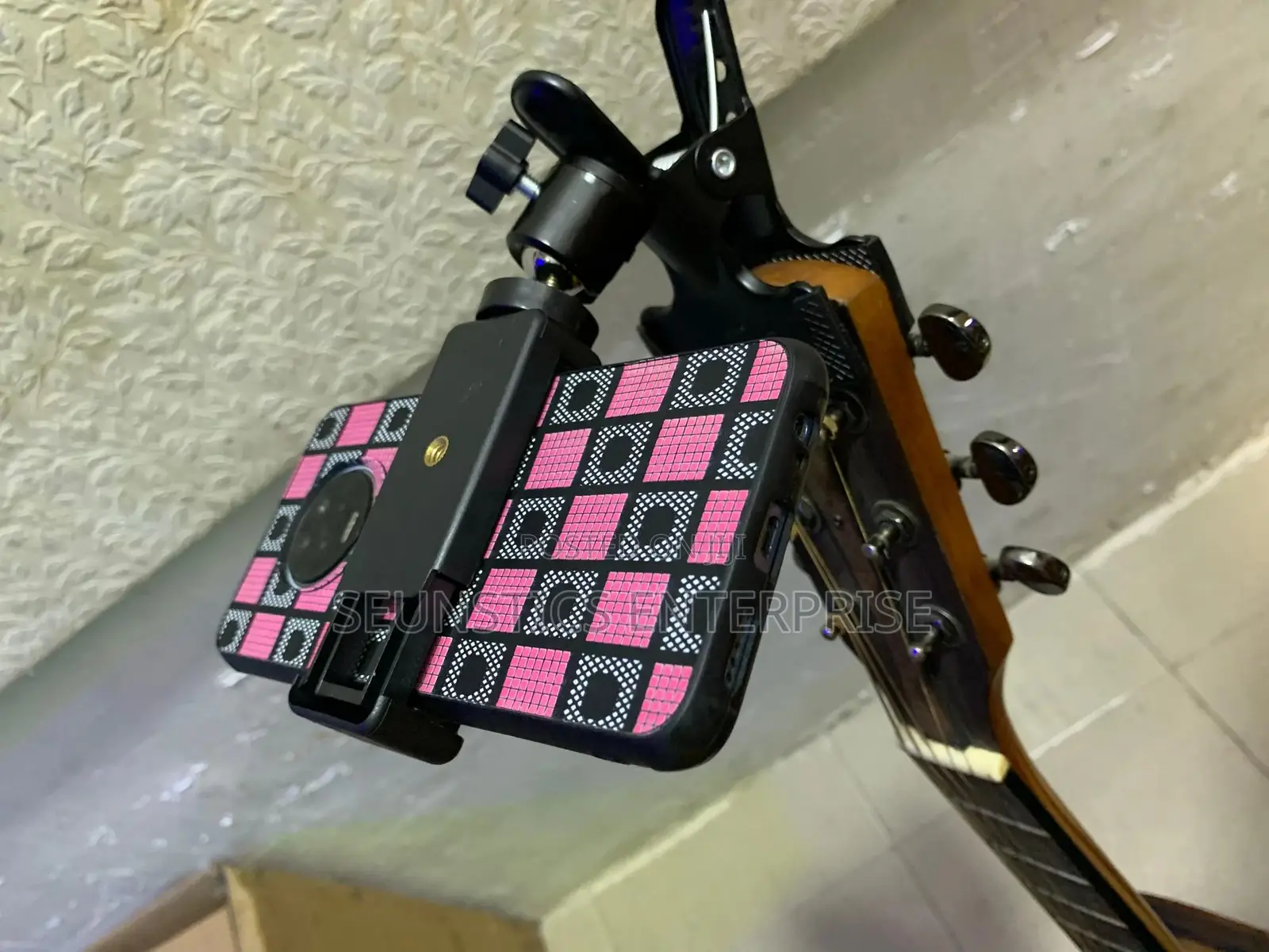 Guitar Camera Holder