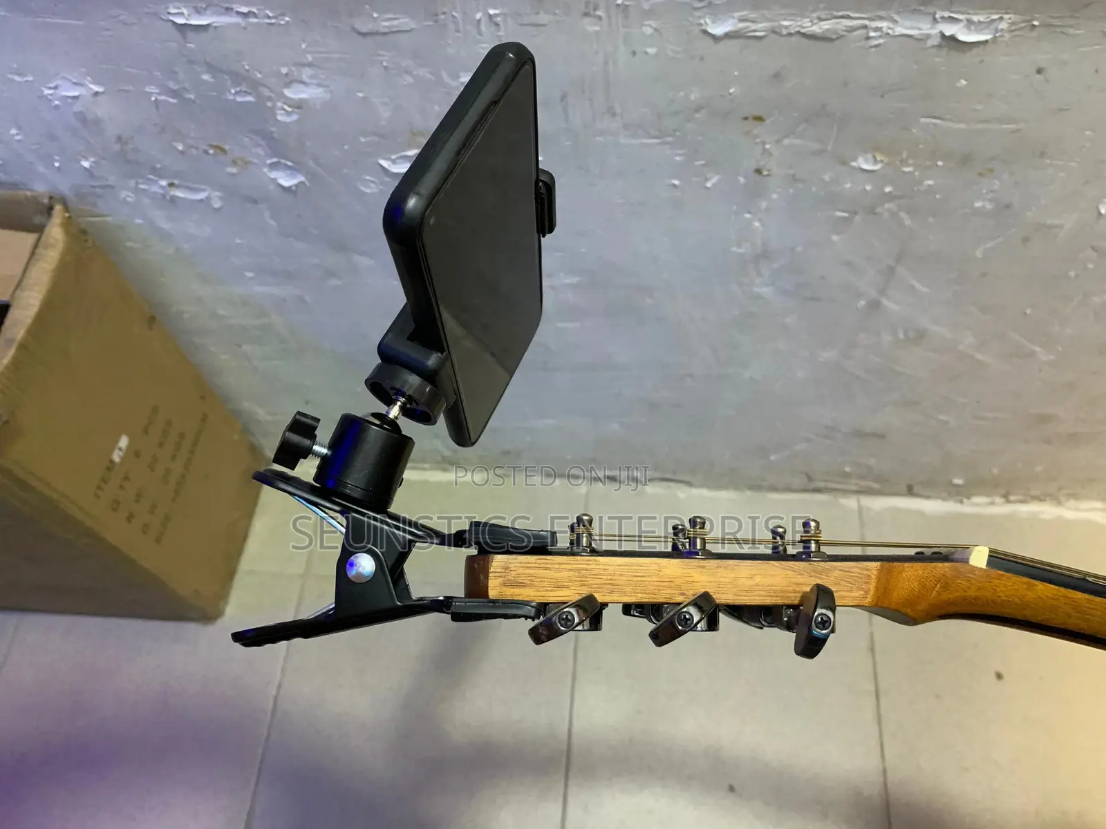 Guitar Camera Holder