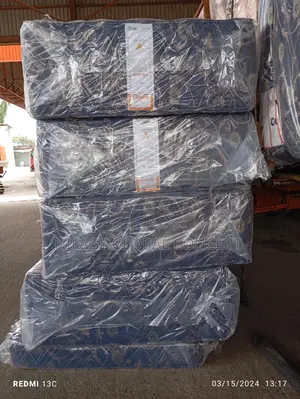 Brand New Vitafoam Grand 6by 4 1⁄2 by 20 Inches