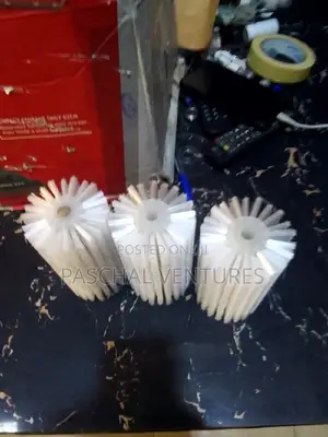 Brush Packaging Machine
