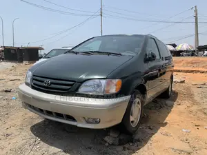 Toyota Sienna XLE 2003 Beige
