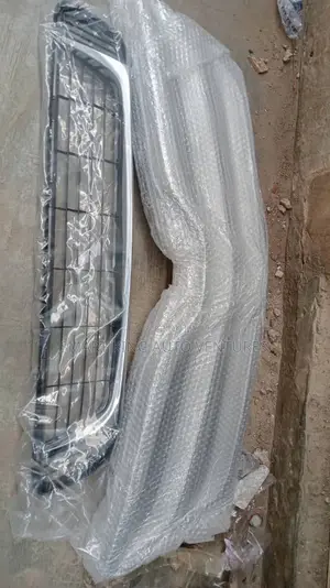 Up and Down Grille for Toyota Venza 2013