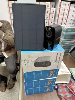 4G Indoor Battery Solar Camera 