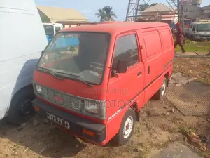 Suzuki Every 2005 Red