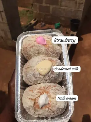 We Deliver Different Kind of Cakes Nd Snacks