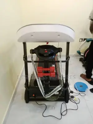 2.5hp German Machine Treadmill With Massager and Incline