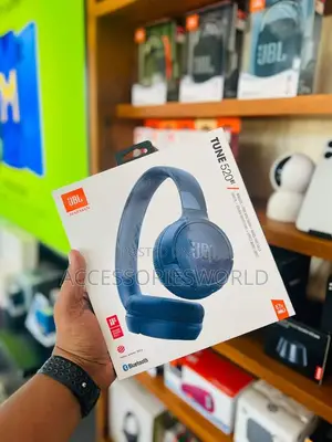 JBL Tune 520BT Headphones