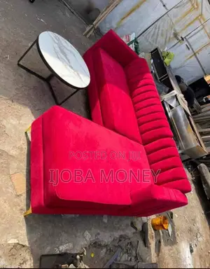 Luxury Sofa Lshape Made With Center Table