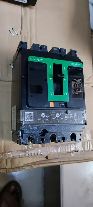 3pole Compact NXS 3pole 250A