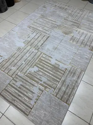 Modern Turkish Centre Rug