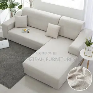 L Shaped With Throw Pillows