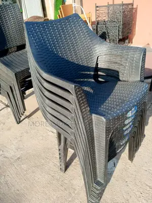 Plastic Chair for Restaurant and Outdoor Use.