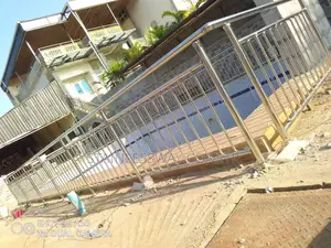 Stainless Railing Sw Pool