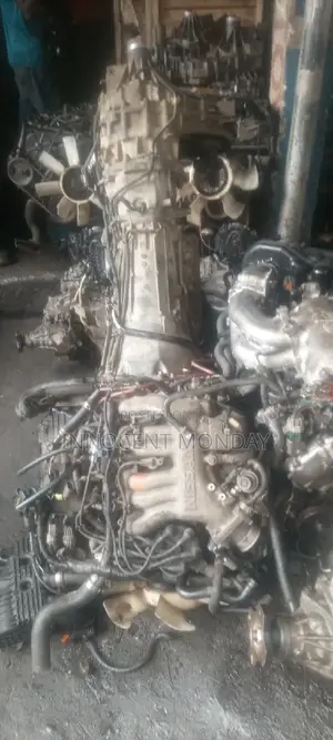 Nissan Pathfinder 2003 Engine.