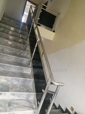 Dark Grey Glass/Stainless Railing