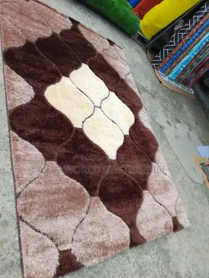 Modern Turkish Shaggy Centre Rug