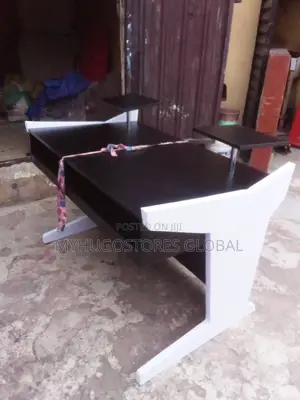 Studio Table