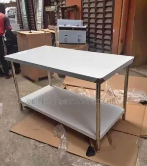 4fits Working Table Is Available for Sale at Good Prices