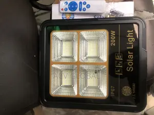 4 Light Solar