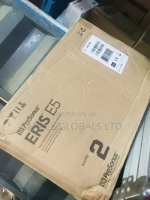Presonus Eris E5