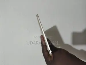 Apple iPad mini 4 128 GB