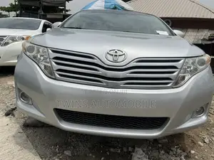 Toyota Venza V6 AWD 2010 Silver