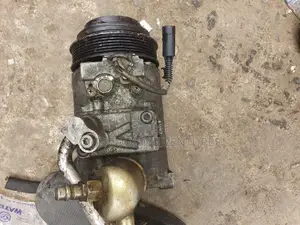 Manual Compressor for All the Merchandise Benz
