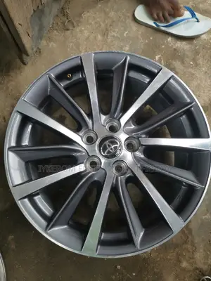 Toyota Highlander 2015 18 Rim