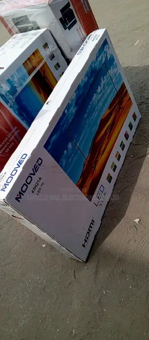 Mooved 43 LED TV