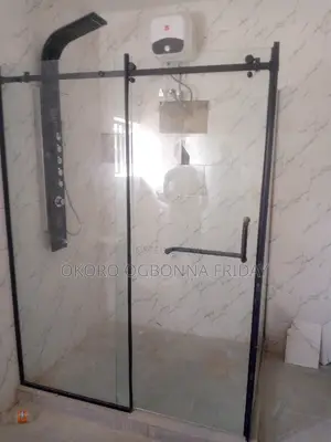 Good Shower Cubicle