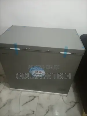 200l Aeon Chest Freezer