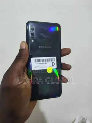 Samsung Galaxy A70 128 GB Gray