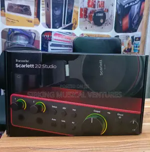 Focusrite 4th Gen Scarlet 2i2 Studio Bundle
