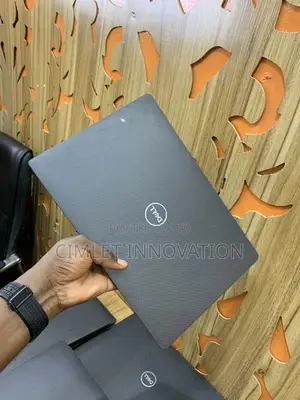 Laptop Dell Latitude 7400 8GB Intel Core I7 SSD 256GB