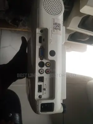 Epson Projector 3300 Lumens With Hdmi, Usb and Vga Ports
