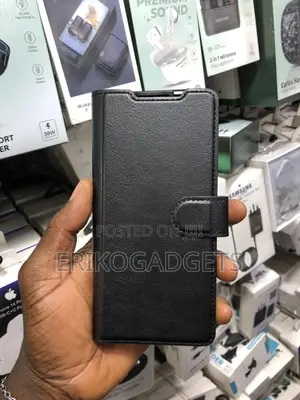 Tecno Phantom v Fold Case