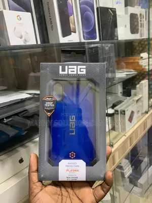 iPhone XR Pouch