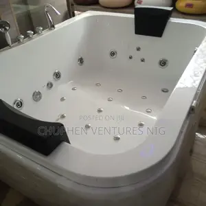 Bathtub White Jacuzzi