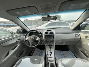 Toyota Corolla 2013 Gray