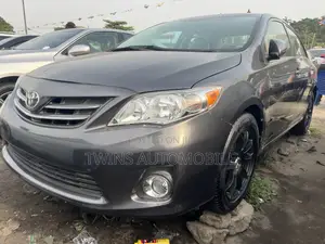 Toyota Corolla 2013 Gray